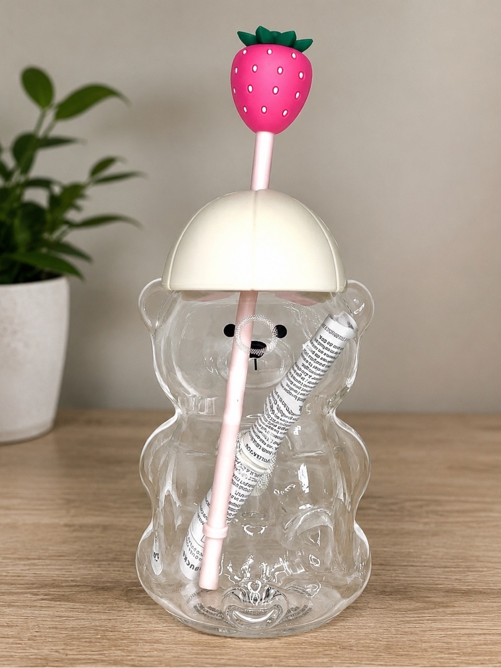 Bearista Pink Glass Drink - New in Box